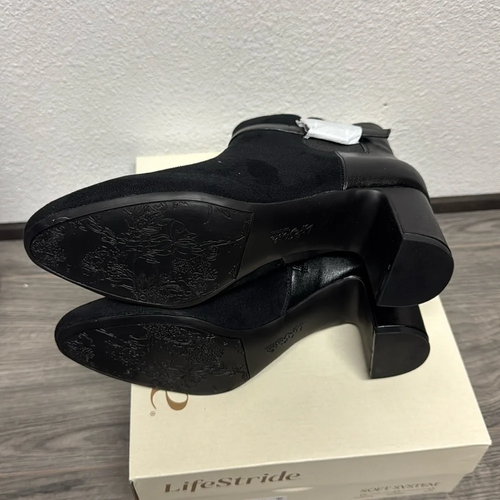 LifeStride Truly Ankle Bootie (WIDE)